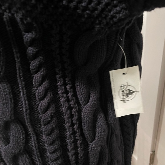 Disney Vacation Club Adult Sweater Spirit Jersey - Picture 6 of 10